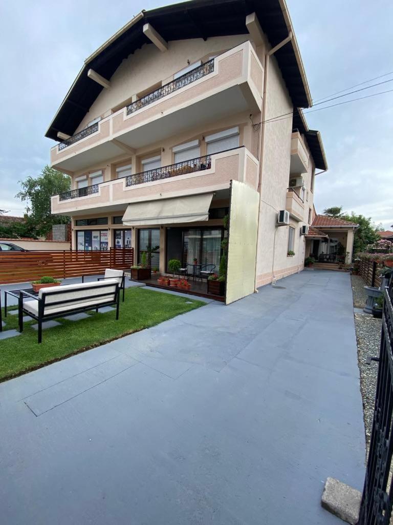 Migato Apartments Gevgeli Dış mekan fotoğraf